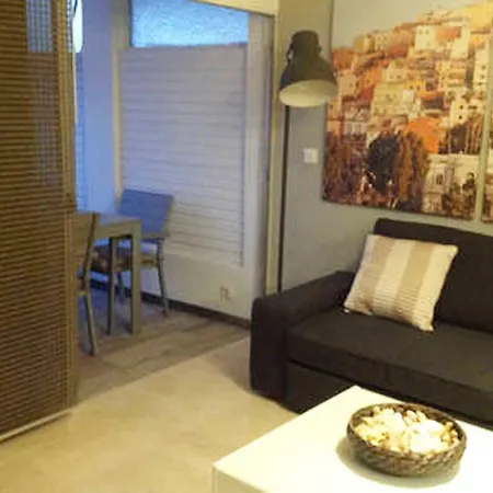 Apartamento en Playa de las Burras-2